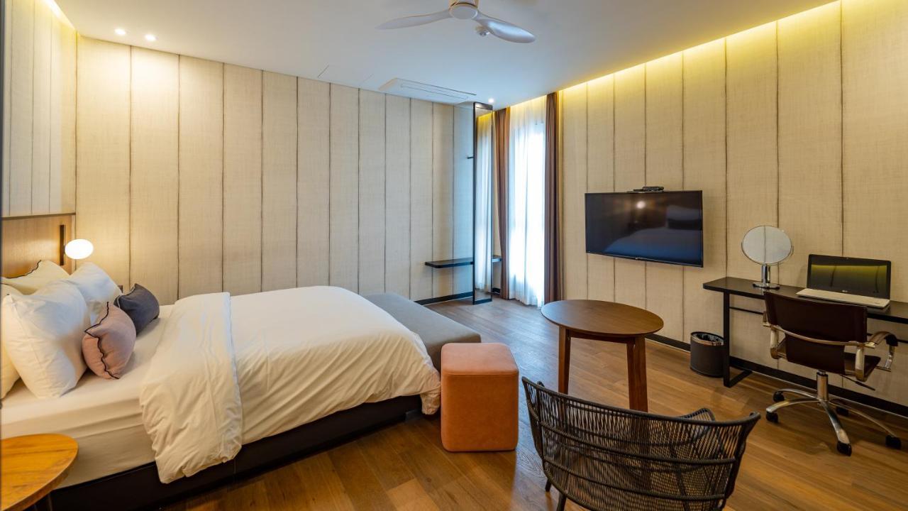 Hotel Barahan Jeonju Exterior foto
